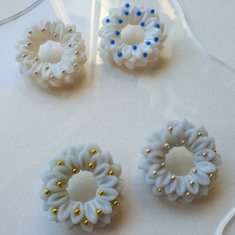 Icy Blue Garland Broş - Snow White
