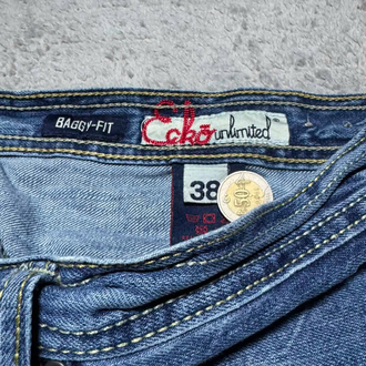 Ecko unltd : 38 beden 