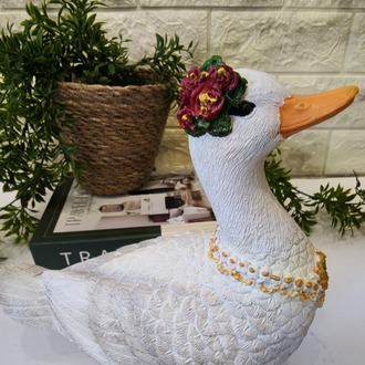 Süslü Ördek Biblo