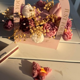Just For You – 17’li Çiçek Mum Çantası