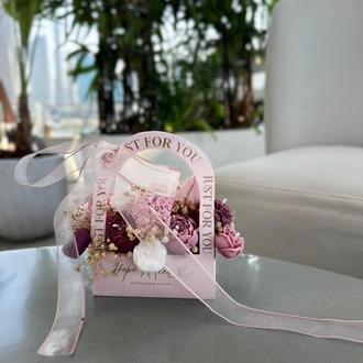 Just For You – 17’li Çiçek Mum Çantası