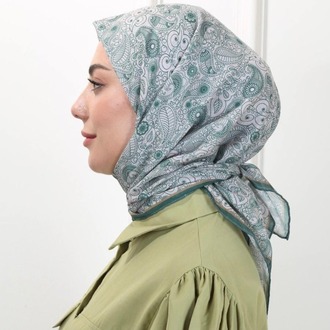 LOCELLA PAMUK VUAL CANLI YEŞİL EŞARP