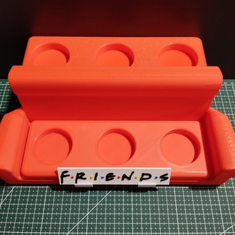Friends Koltuğu Figür Standı