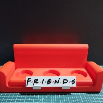 Friends Koltuğu Figür Standı