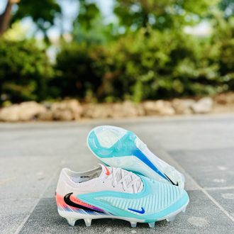 Yeni sezon Nike phantom GX elite Prof ⚽️