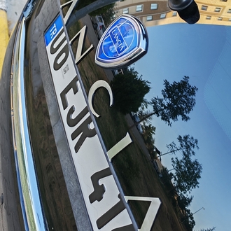Delta Arka Cam Lancia yazı