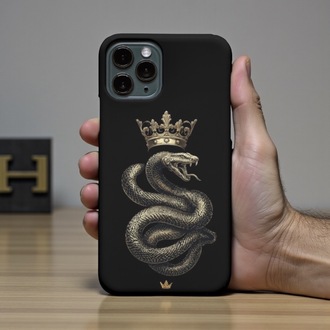 iPhone Uyumlu Taçlı Yılan Tasarımlı Kılıf