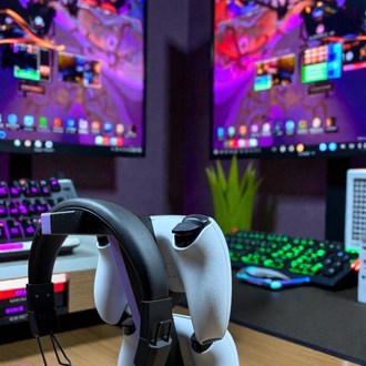 PlayStation Kolu ve Kulaklık Standı