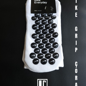 NIKE GRİP ÇORAP