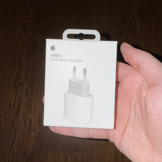 Apple 20W USB-C Hızlı Şarj Güç Adaptörü