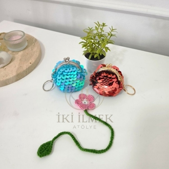 3'lü El Yapımı Hediye Seti: Işıltılı Lolipop Cüzdanlar ve Örgü Çiçek Kitap Ayracı