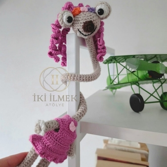 Amigurumi Brooke Araç Süsü | Telli Kıvrılabilen Dikiz Aynası ve Direksiyon Süsü