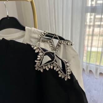LUX KALİTE TAŞLI TİŞÖRT