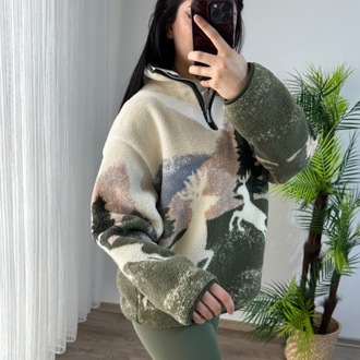 MARKA MODEL DESENLİ PELUŞ SWEAT