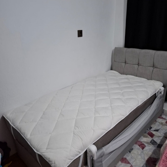tek kişilik yün yorgan+tek kişilik ped alımına 1 adet yün yastık hediyeli