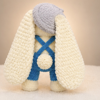 El Yapımı Şapkalı Tavşan Amigurumi