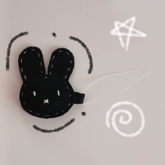 miffy siyah pelus charm