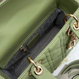 LADY DIOR