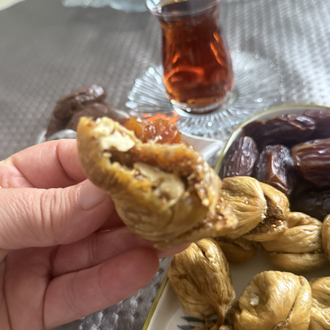 3 kg çatlak büyük boy yeni mahsül dağ inciri