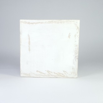 Less is More..El Yapımı Masif Ahşap Duvar Süsü - 15x15 cm