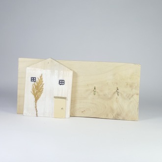 2 çengelli anahtarlık. 25x12x3 cm.
