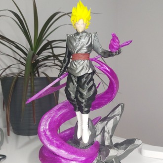 Goku Figür