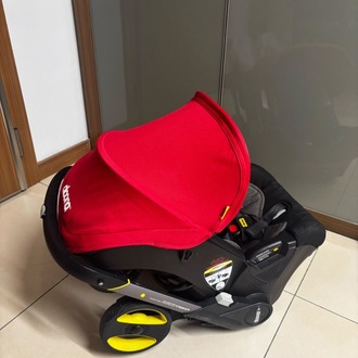 Kırmızı Doona Bebek Arabası