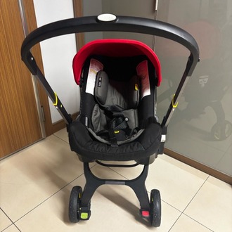 Kırmızı Doona Bebek Arabası