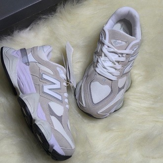 NEW BALANCE 9060 WHİTE-CREAM-NUBUCK