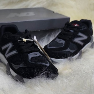 NEW BALANCE 9060 BLACK