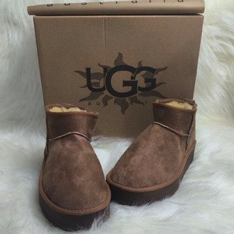 UGG ULTRA MİNİ PLATFORM TABAN TABA