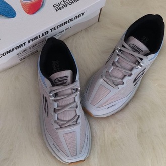SKECHERS WATERPROOF