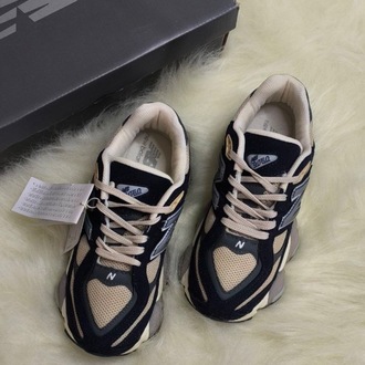 NEW BALANCE 9060 NAVY BLUE-CREAM-NUBUCK