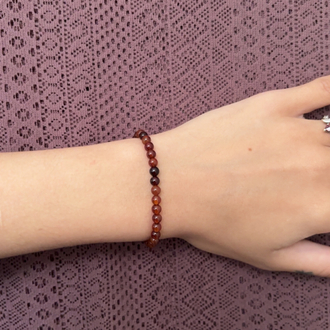 Lal (Garnet) 4 mm Bileklik
