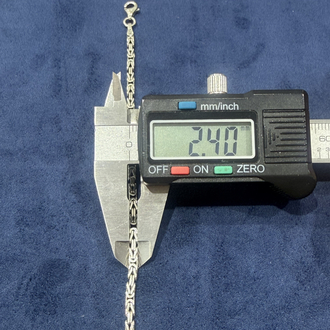 Kare kral bileklik 2,4 mm