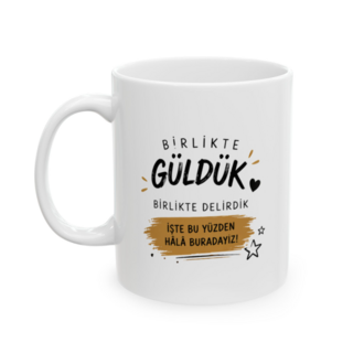 KAFA BASKI Birlikte Güldük Temalı Porselen Kupa Bardak – Eğlenceli Arkadaşlık Mesajlı