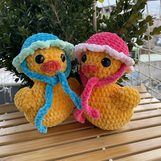 Şapkalı Ördek Amigurumi