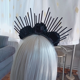 Siyah Gül Gotik Taç