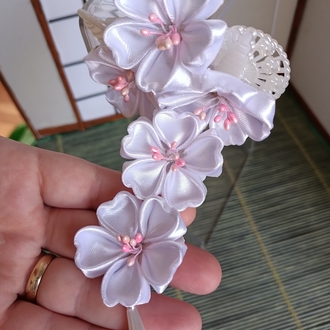 Beyaz Kanzashi Buket Toka