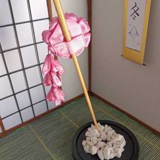 Katmerli Sakura Saç Şişi Pembe