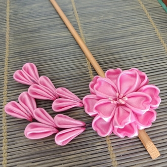 Katmerli Sakura Saç Şişi Pembe