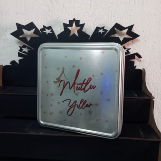 MUTLU YILLAR YAZILI HEDİYE KUTUSU 