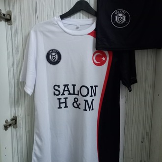 KİŞİYE ÖZEL FUTBOL FORMASI ŞORTLU TAKIM ADET 1