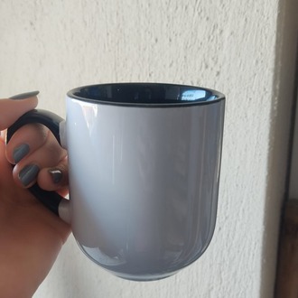 oval içi siyah kupa