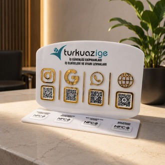4 QR & NFC Özellikli PleksiGlass Stant Yatay Tasarımlı