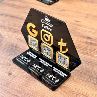 3 QR & NFC Özellikli PleksiGlass Stant Petek Tasarımlı