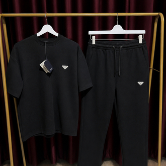 Prada Metal Logo Detaylı Eşofman Takımı Yarı Oversize