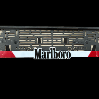 MARLBORO ARABA PLAKALIĞI