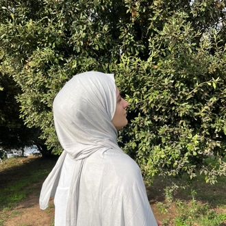 Gri Penye Şal