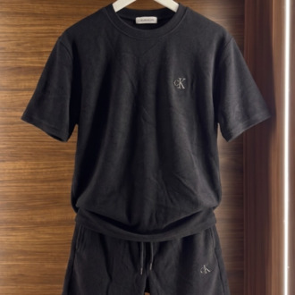 Calvin Klein ® Premium Takım